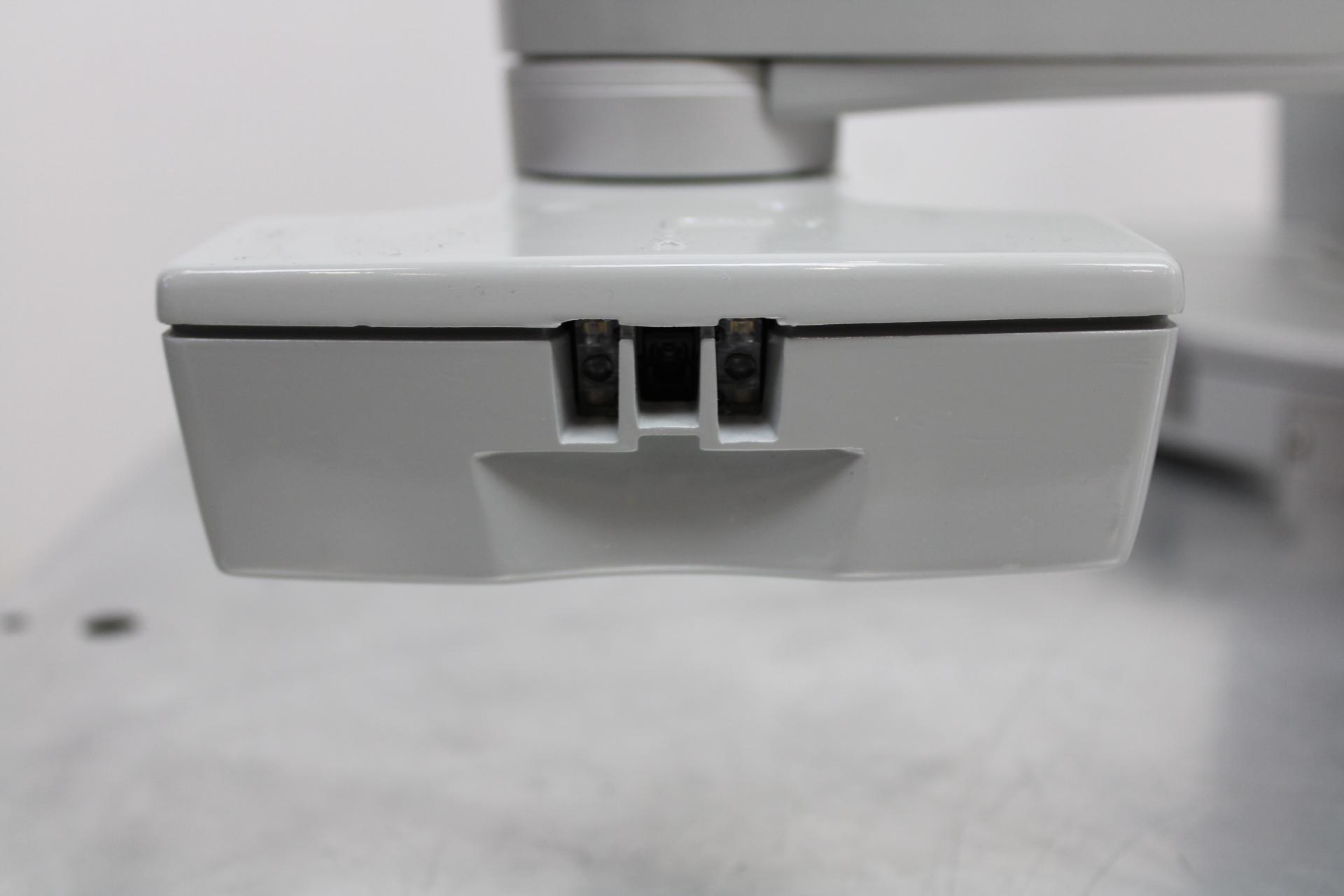 Thermo Scientific F01981 Spinnaker Robotic Microplate Mover 4-axis Turnkey