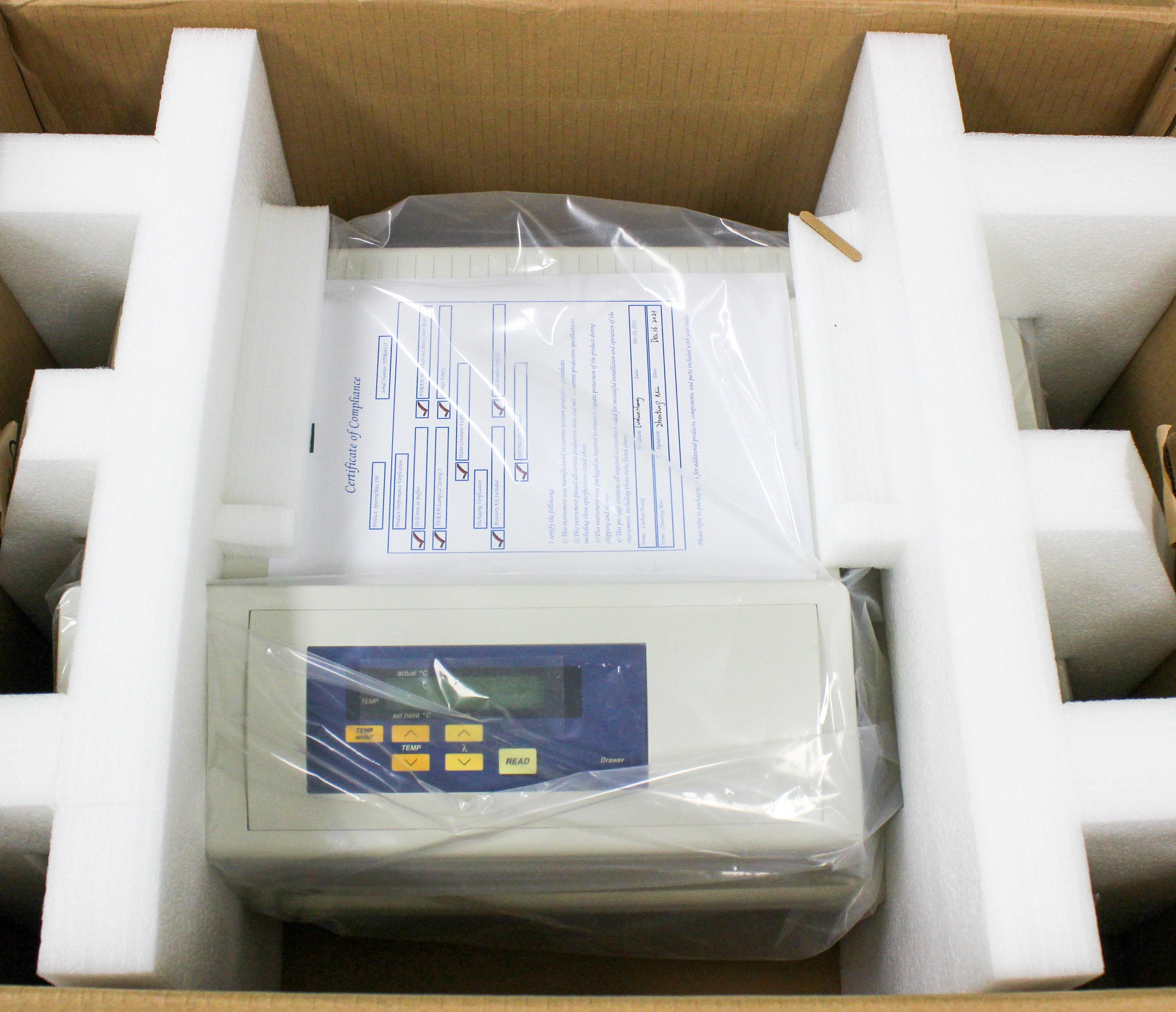 Molecular Devices SpectraMax 190 Microplate Reader Accurate Kinetic Assays