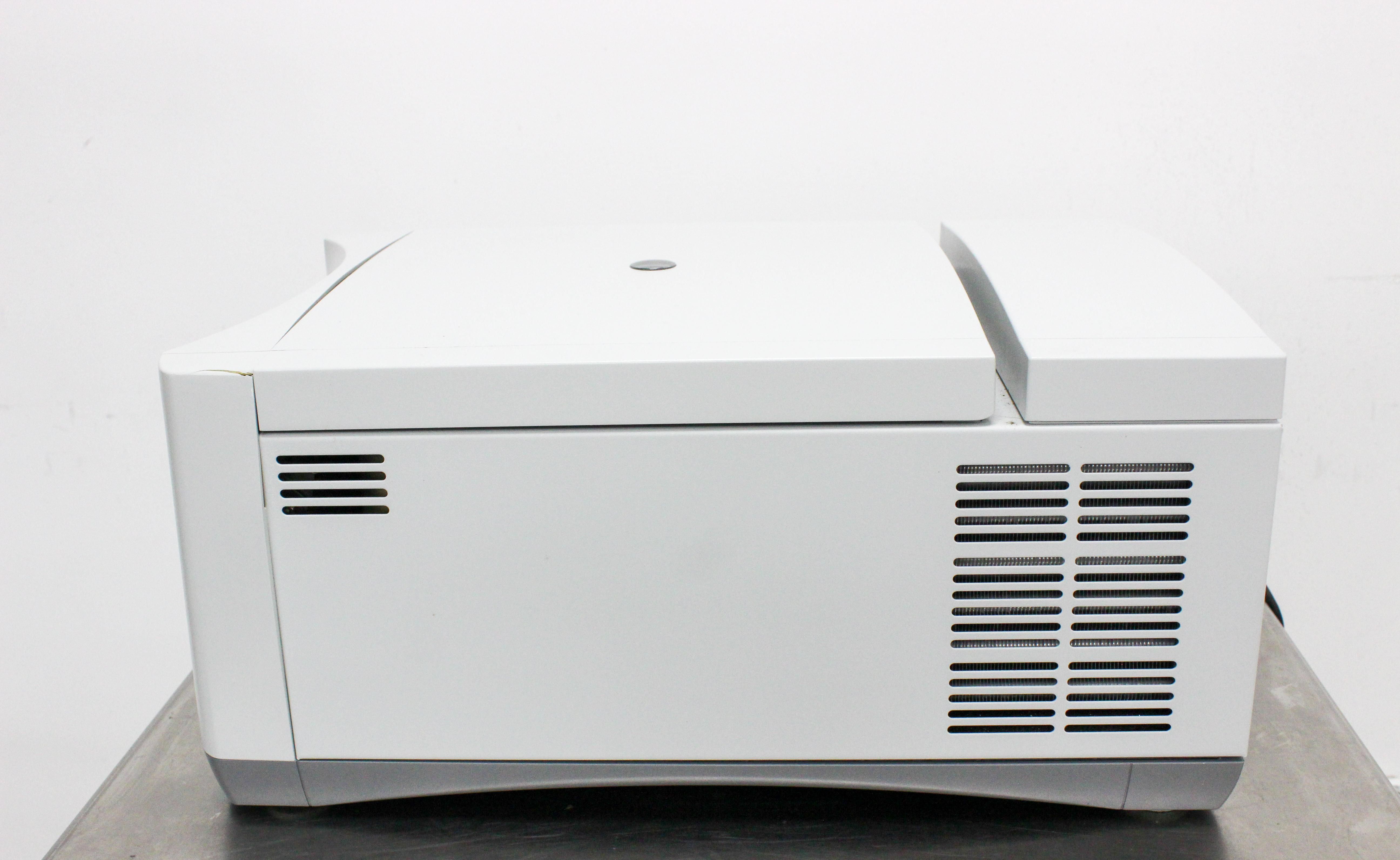 Eppendorf 5702R Centrifuge Refrigerated Benchtop Centrifuge 4000 RPM 100mL Capacity