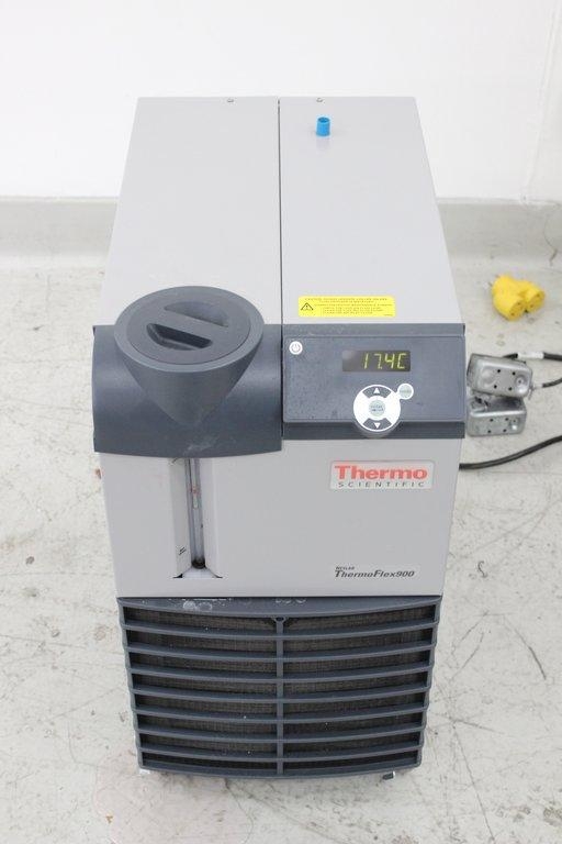 Thermo Scientific Neslab Thermoflex 900 Recirculating Chiller, 900W, 5C-40C