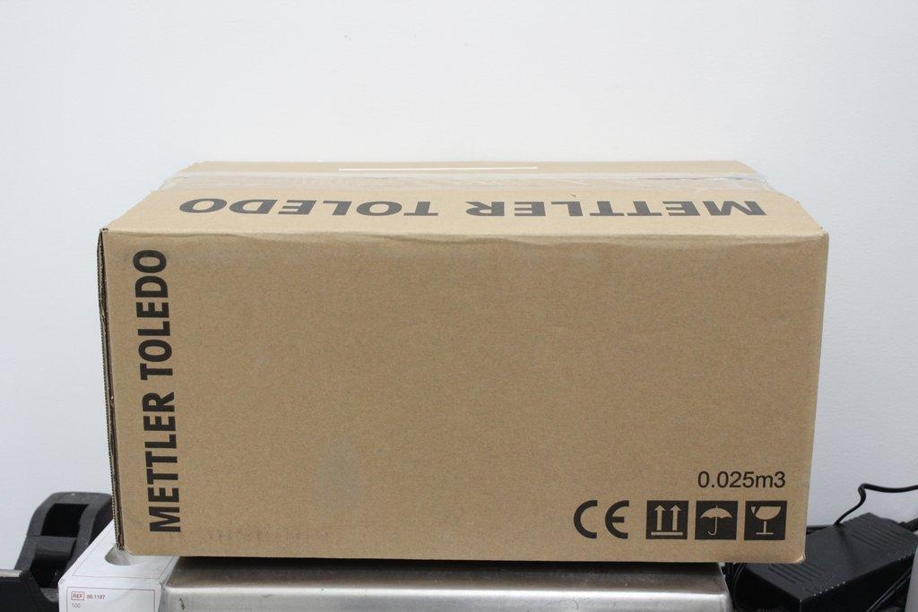 Mettler Toledo ICS4_9 Terminal Scale Balance Turnkey Fully Functional System