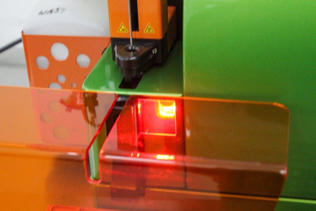 Macs MACSQuant Analyzer 16 Cell Analyzer Powers On Good Condition