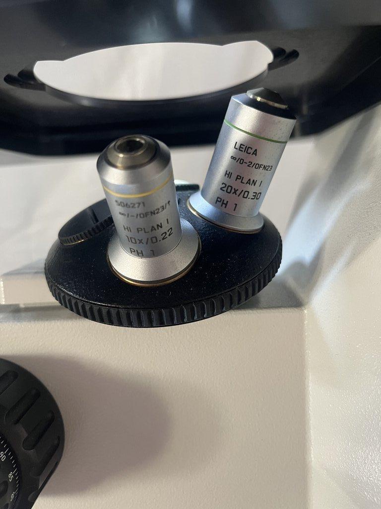 Leica DM IL Microscope Inverted LED Excellent Condition USA Unit