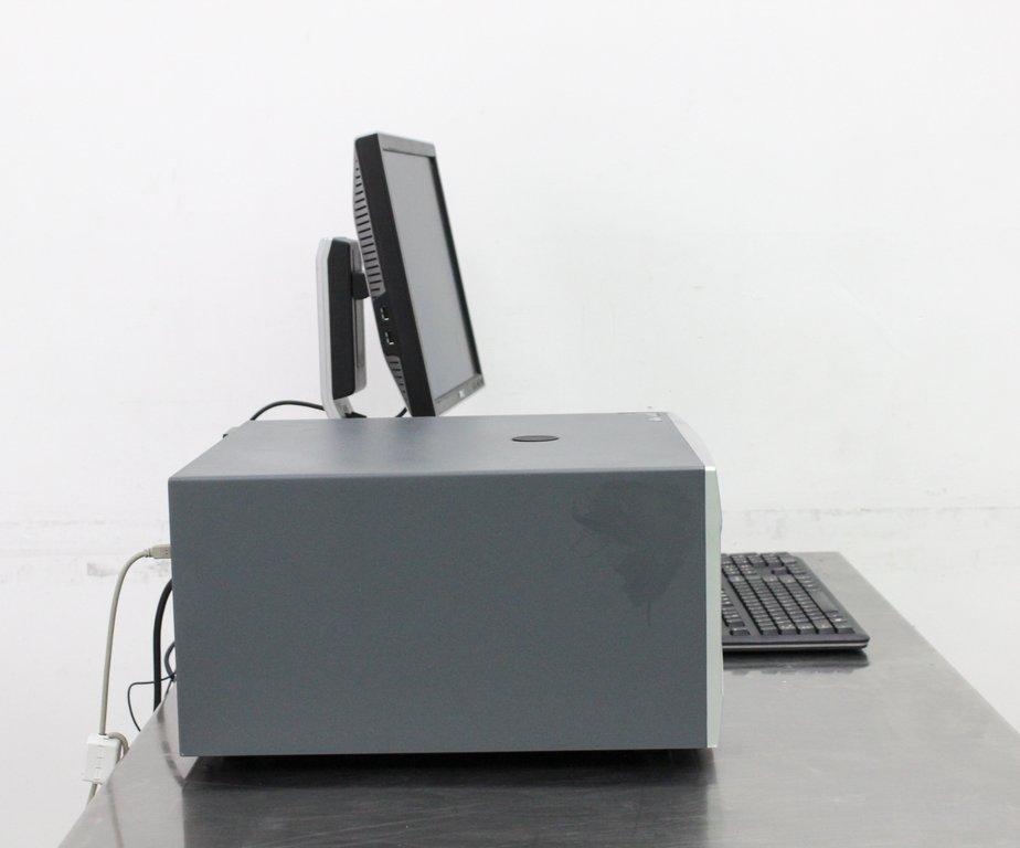 TECAN Infinite 200 PRO Microplate Reader - Preowned, Includes Power Cord