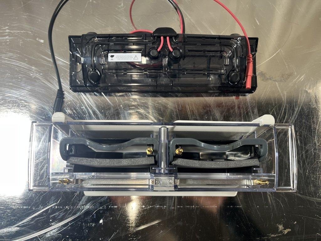 Invitrogen A25977 Mini Gel Tank for Laboratory Electrophoresis