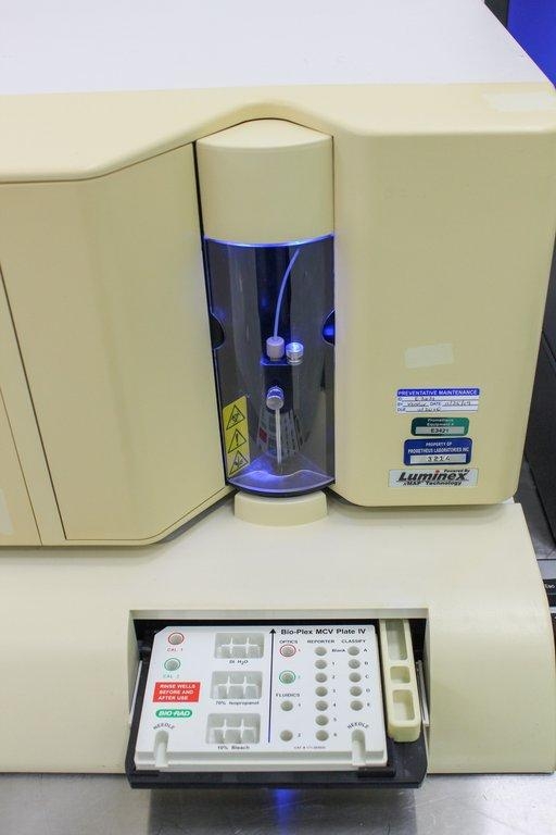 BIO-RAD Luminex Bio-Plex 200 System Analyzer with Computer & Software