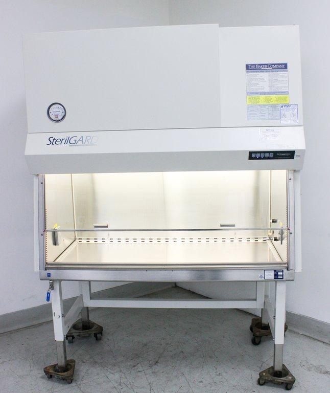 Baker SG503AHE 5ft Biosafety Cabinet Airflow/Ergonomic System