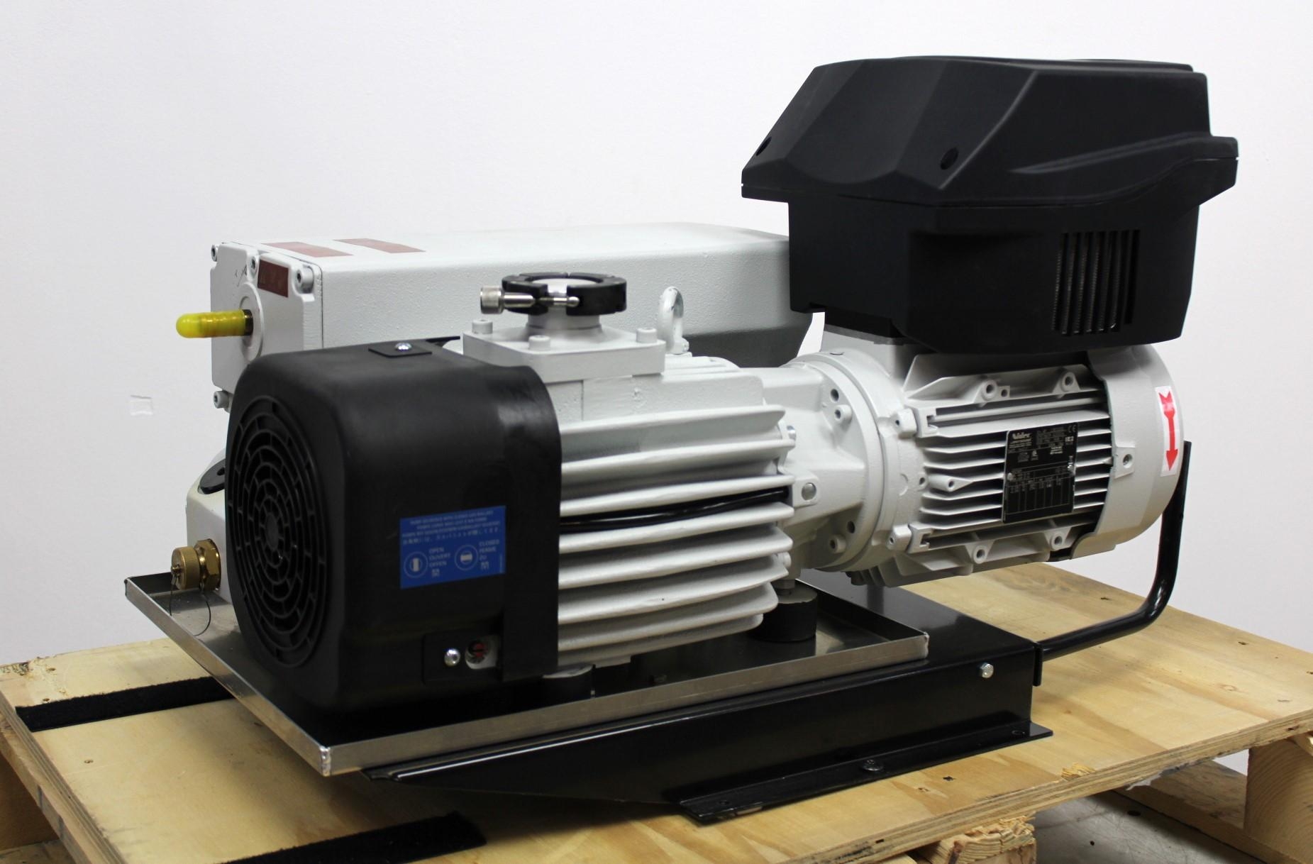 Leybold Sogevac SV 120 BIFC Vacuum Pump for Laboratory Applications