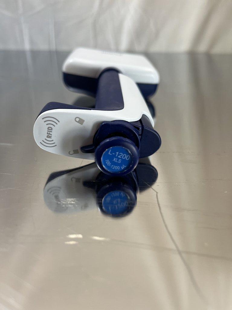 Rainin 8-Channel 100-1200uL Pipet-Lite XLS Multi-Channel Pipette Good Condition