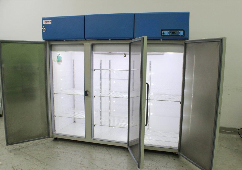 Thermo REL7504A22 Triple Door Lab Refrigerator 3.0C 115V Tested USA