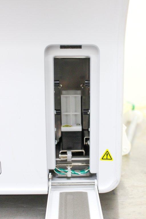Sysmex XN-450 Automated Hematology Analyzer with Flexible Power Options