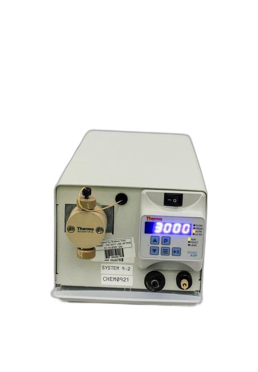 Thermo Dionex AXP Auxiliary Pump MX010PFT3ADX 100-240V Good Condition