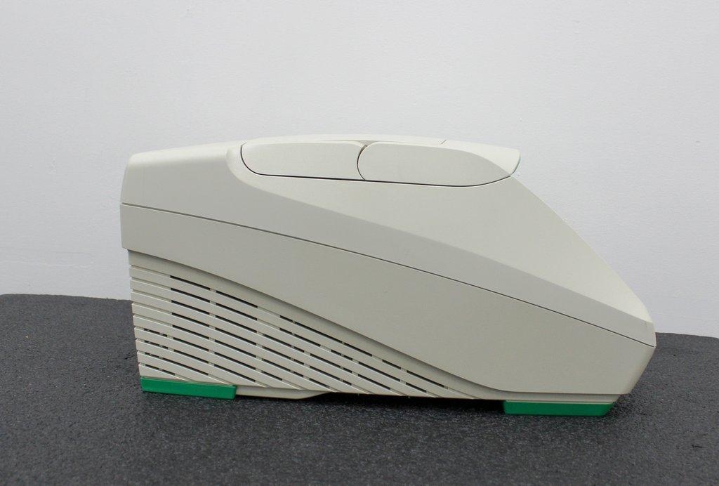 BIO-RAD T100 Thermal Cycler Molecular Biology PCR Thermal Cycler Efficient