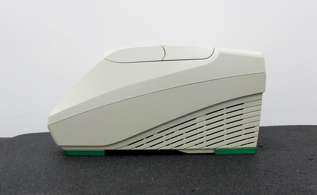 BIO-RAD T100 Thermal Cycler Molecular Biology PCR Thermal Cycler Efficient