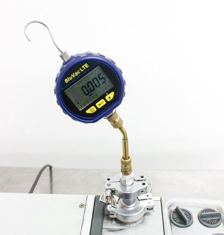 Edwards RV3- A65201903 Rotary Vane Vacuum Pump, 3.3 m3/hr, 2-Position Gas Ballast