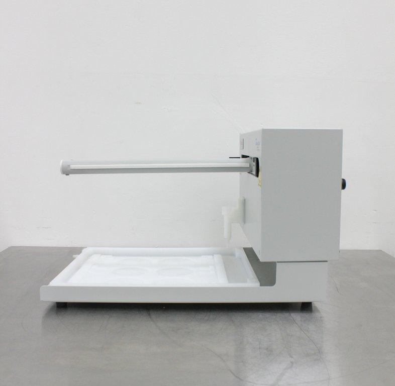 Thermo Scientific Dionex UltiMate AFC-3000 Fraction Collector HPLC, 150 mL/min