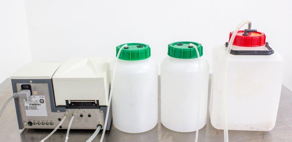 TECAN Hydroflex Plate Washer ELISA Cell Wash 96-Well 2 Channel 120/220V