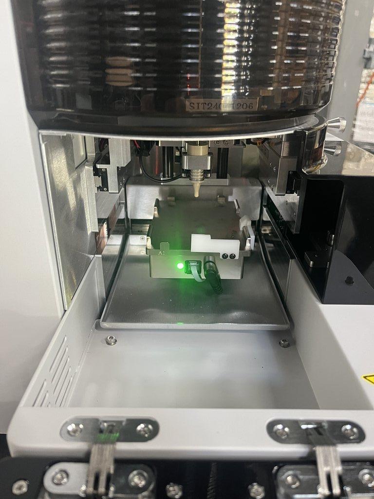 Cytek N7-00008 Flow Cytometer 38-Channel Includes Computer Software