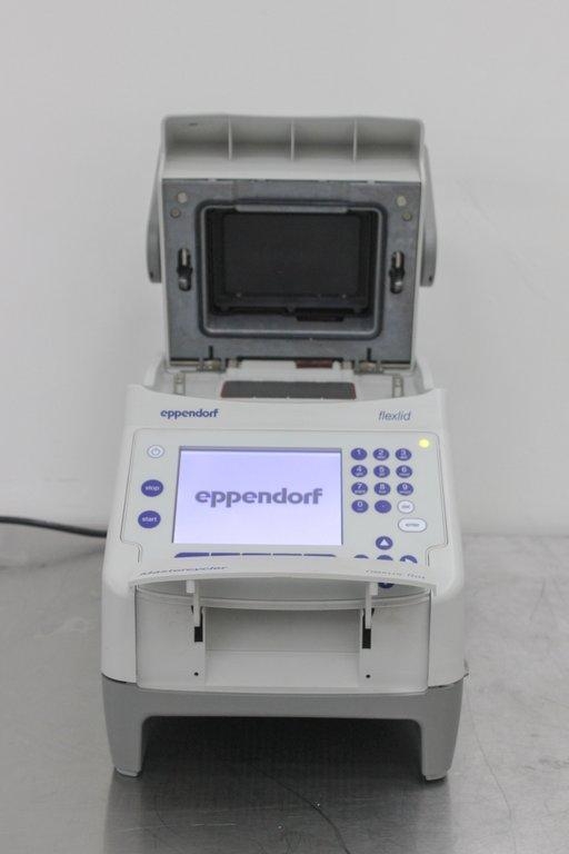 Eppendorf Mastercycler nexus flat PCR Thermal Cycler Touchscreen 100-130V