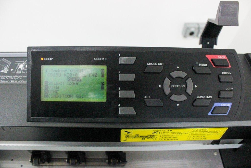 Graphtec FC8000-60 Vinyl Cutter Plotter 24in Bluetooth AS-IS for Sign Making