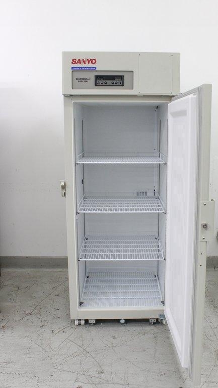 Sanyo MDF-U731M Biomedical Freezer Laboratory Ultra Cold -30C Tested VG