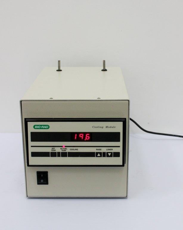 BIO-RAD Cooling Module Non-CFC System Chiller / Heater 120V Powers On