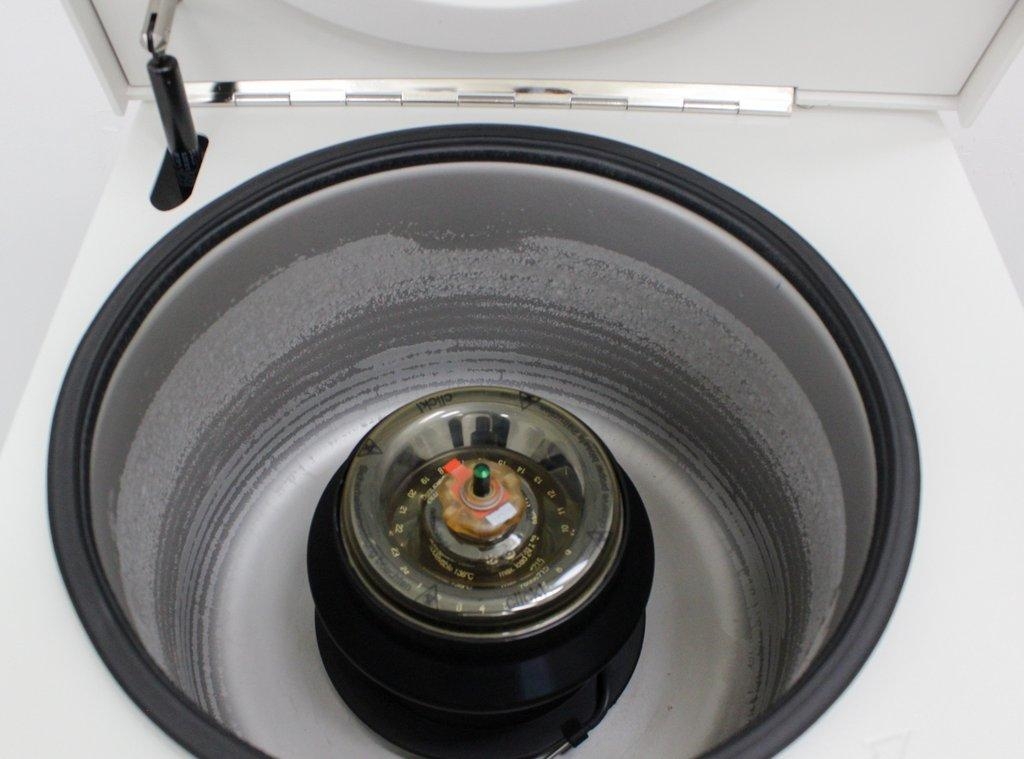 Thermo Sorvall ST 8R Centrifuge Benchtop Max Speed 4,900 RPM 2021