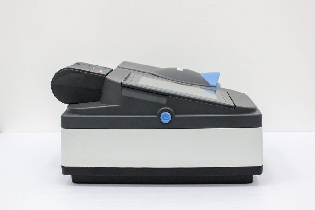 Thermo Genesys 150 UV-Vis Spectrophotometer 7in Touchscreen Wi-Fi Capable