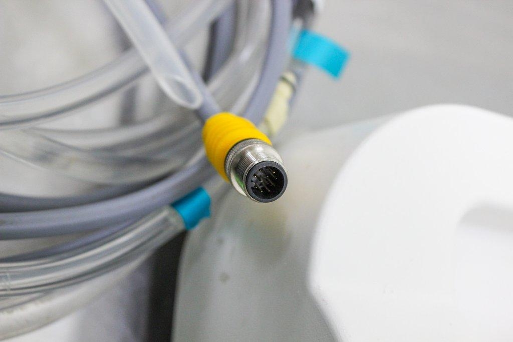 ABI Attune NxT External Fluid System 28.1kg EFS1 Unit 10L Fluid Focusing