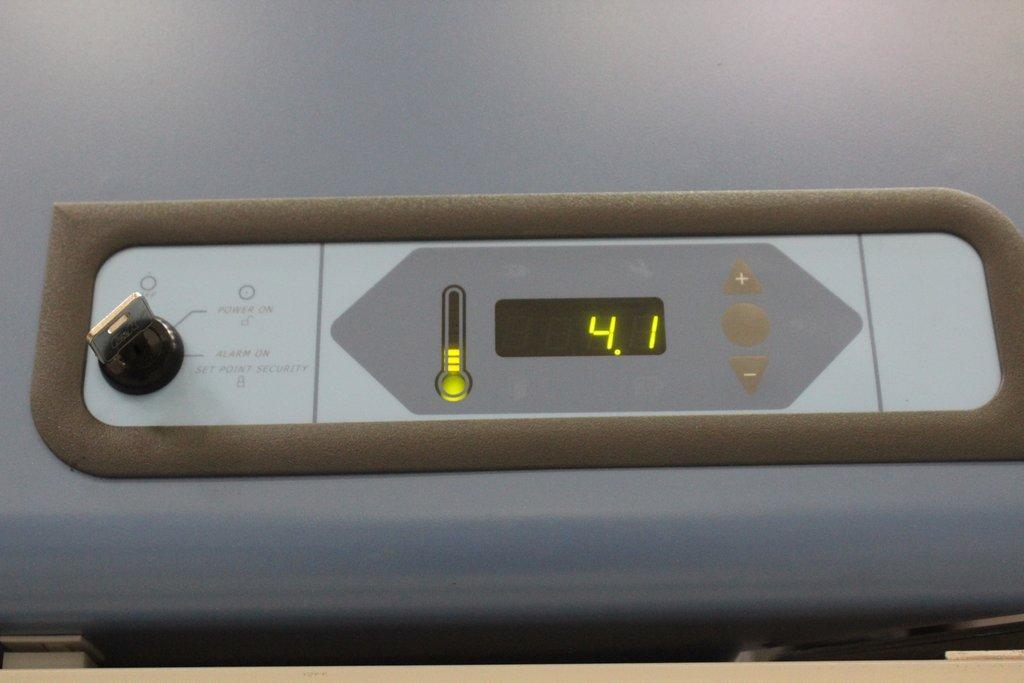 Thermo REL7504A22 Laboratory Refrigerator Triple Solid Door Storage Unit