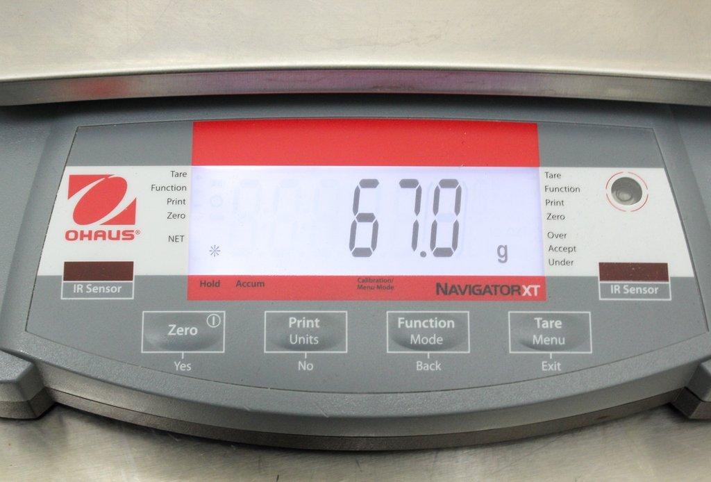 Ohaus NVT3201/1 Navigator Scale Balance 3200G Capacity Lab Equipment