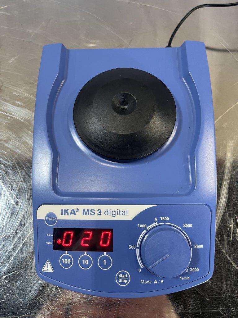 IKA MS 3 D S000 Laboratory Mixer in Excellent Condition