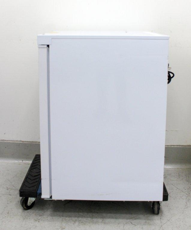 ABS ABT-FRP-04 Undercounter Refrigerator 95 lb 28x28x38 Temp 6C Lab Use
