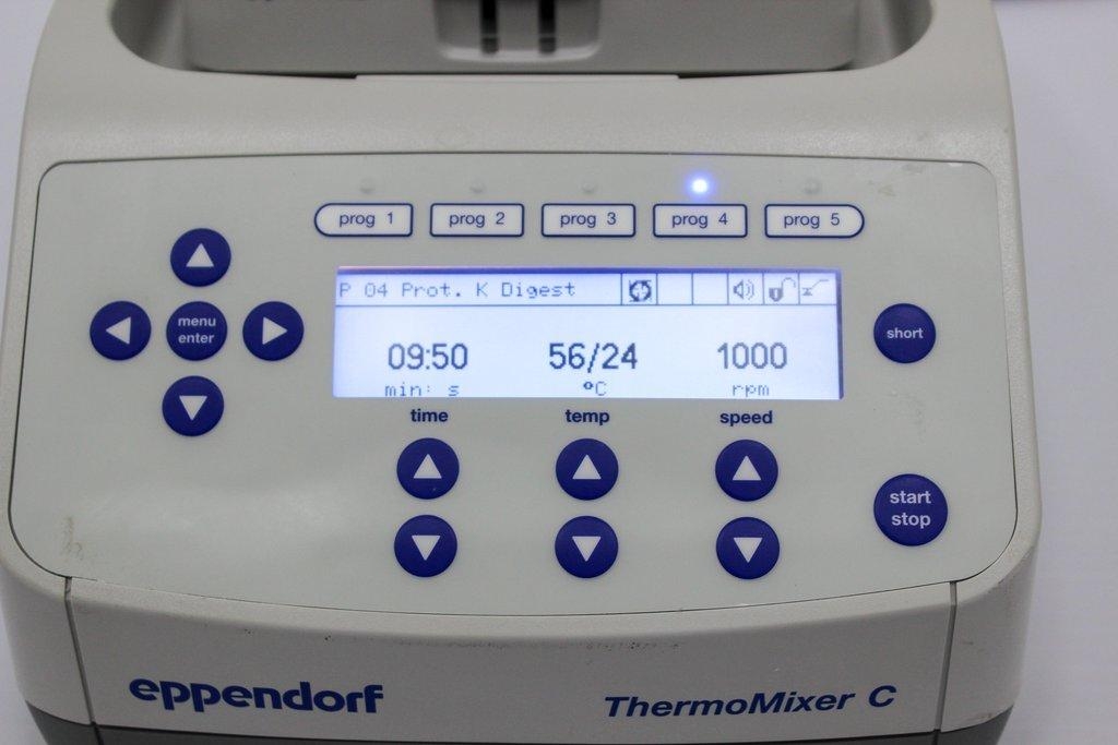 Eppendorf ThermoMixer C Benchtop Mixer 3000 RPM 15-100C For Parts As-Is