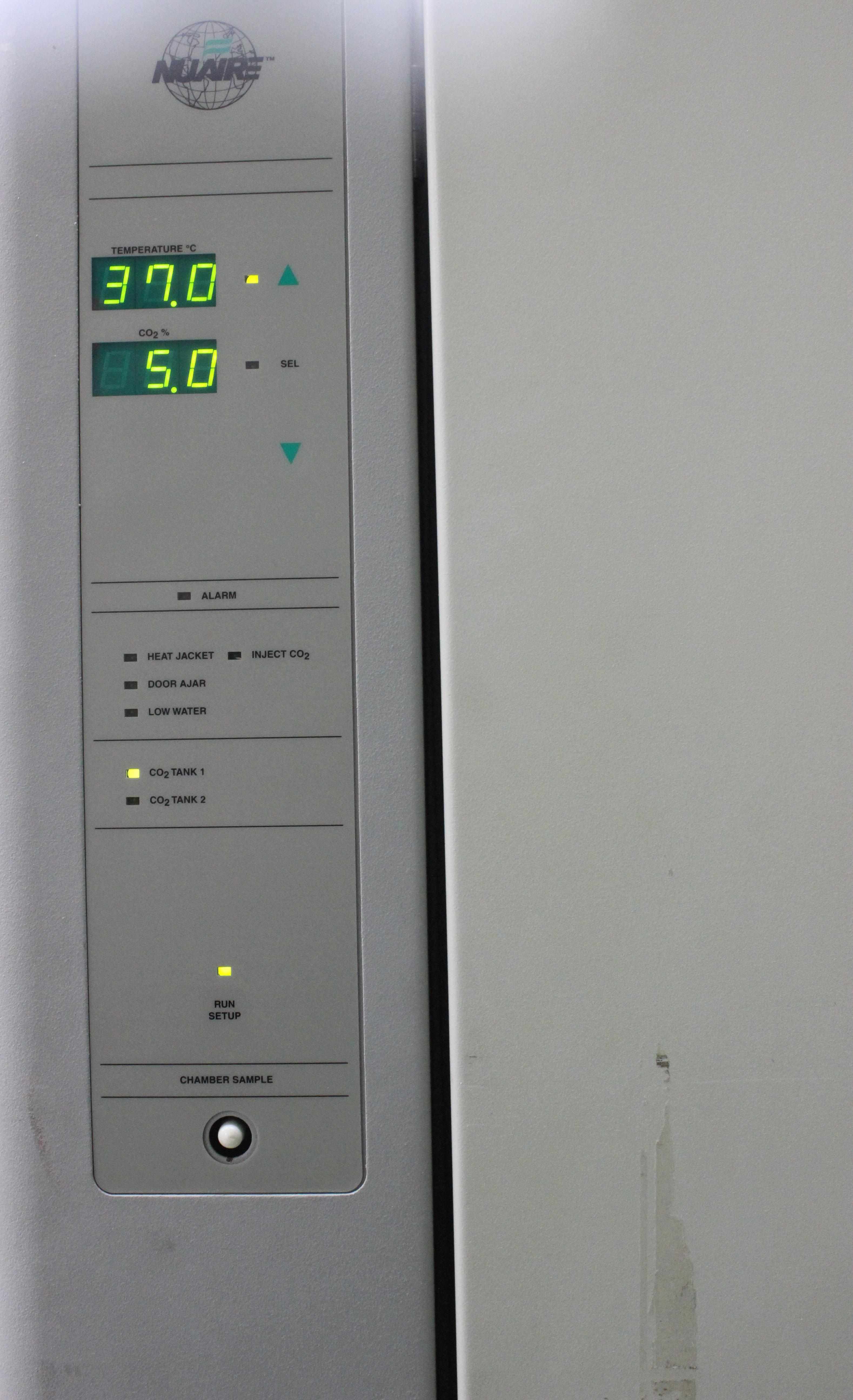 NuAire NU-4750 Dual Stack CO2 Incubator Water-Jacketed 20 Gal Capacity