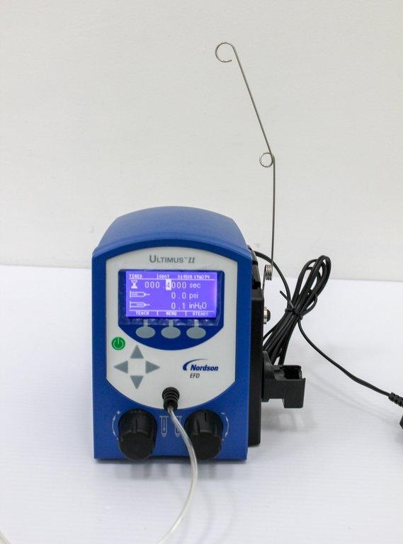 Nordson Ultimus II 7002003 Analytical Device Syringe Dispensing System 120V Used