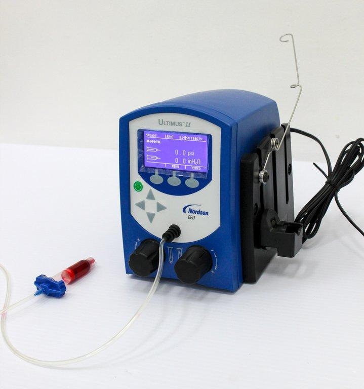 Nordson Ultimus II 7002003 Analytical Device Syringe Dispensing System 120V Used
