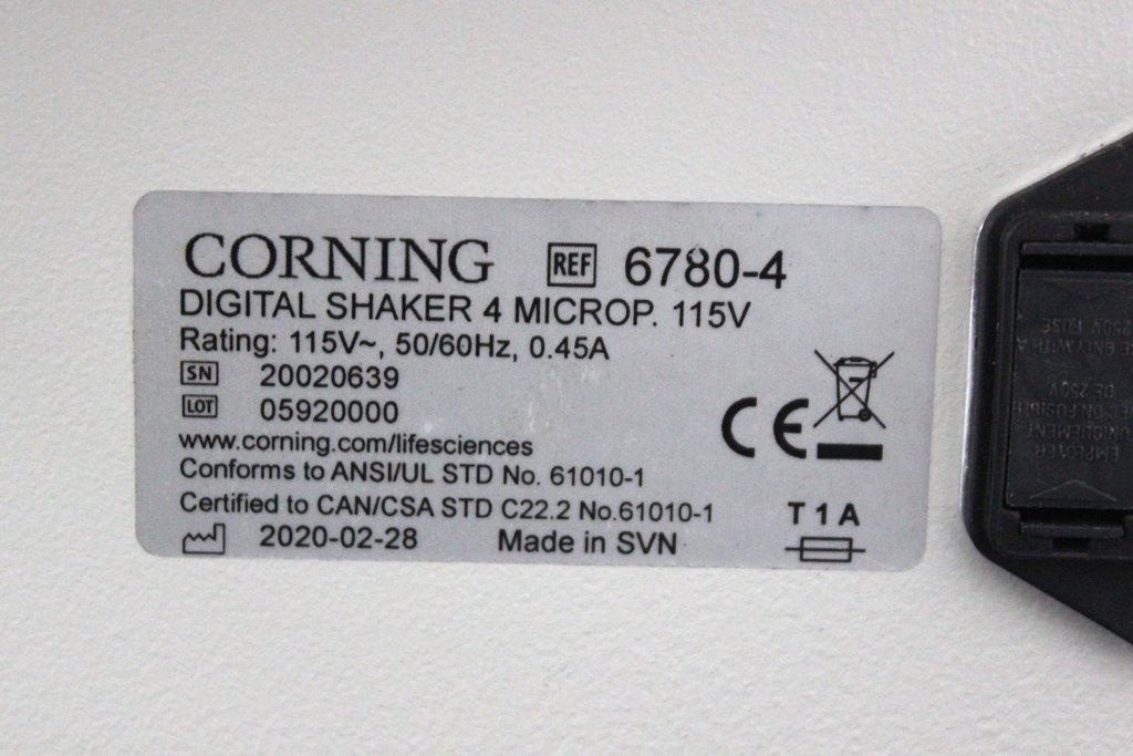 Corning 6780-4 Digital Shaker Lab Equipment 115V Compact Shaking System