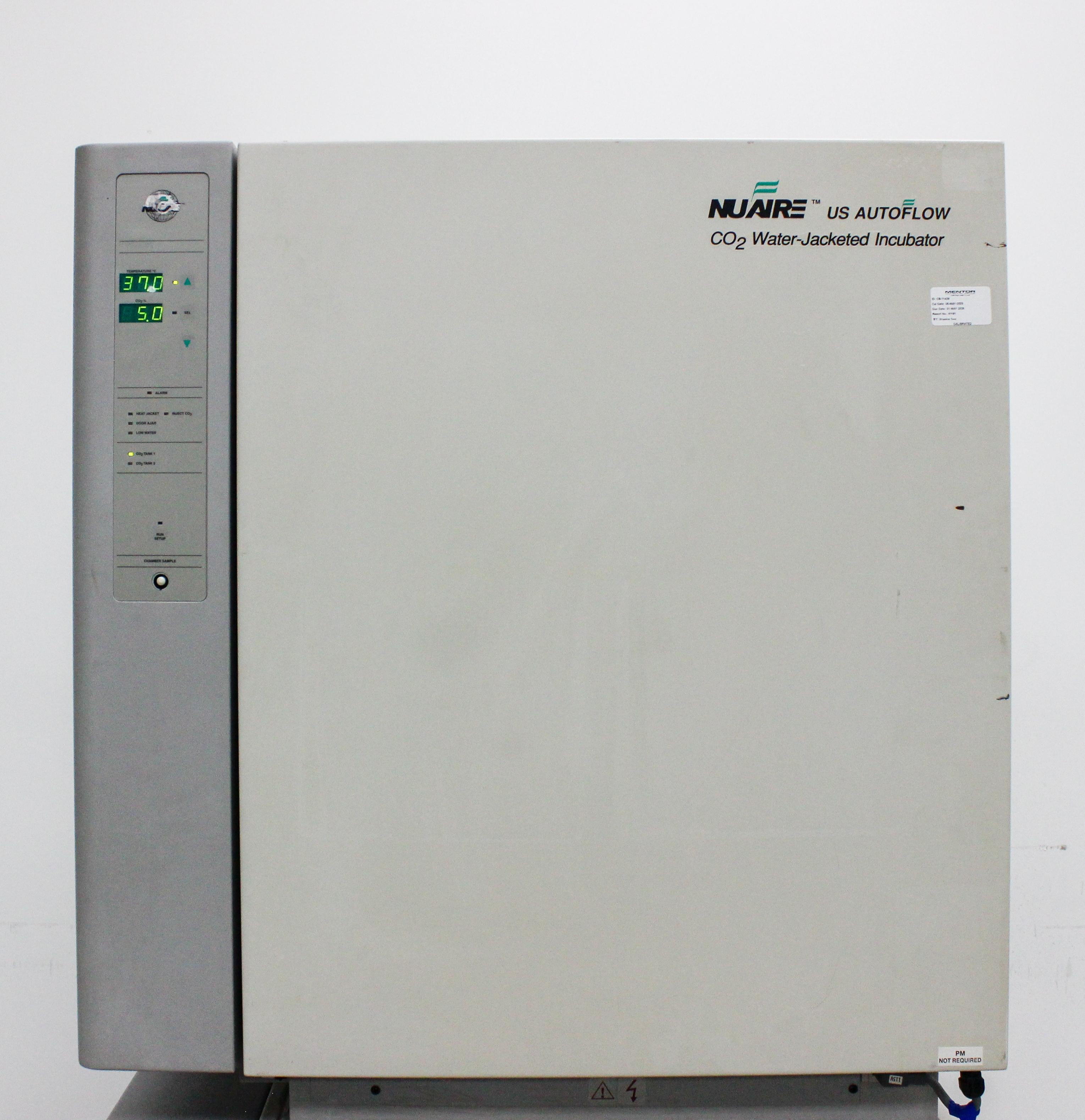 NuAire NU-4750 Dual Stack CO2 Incubator Water-Jacketed 20 Gal Capacity