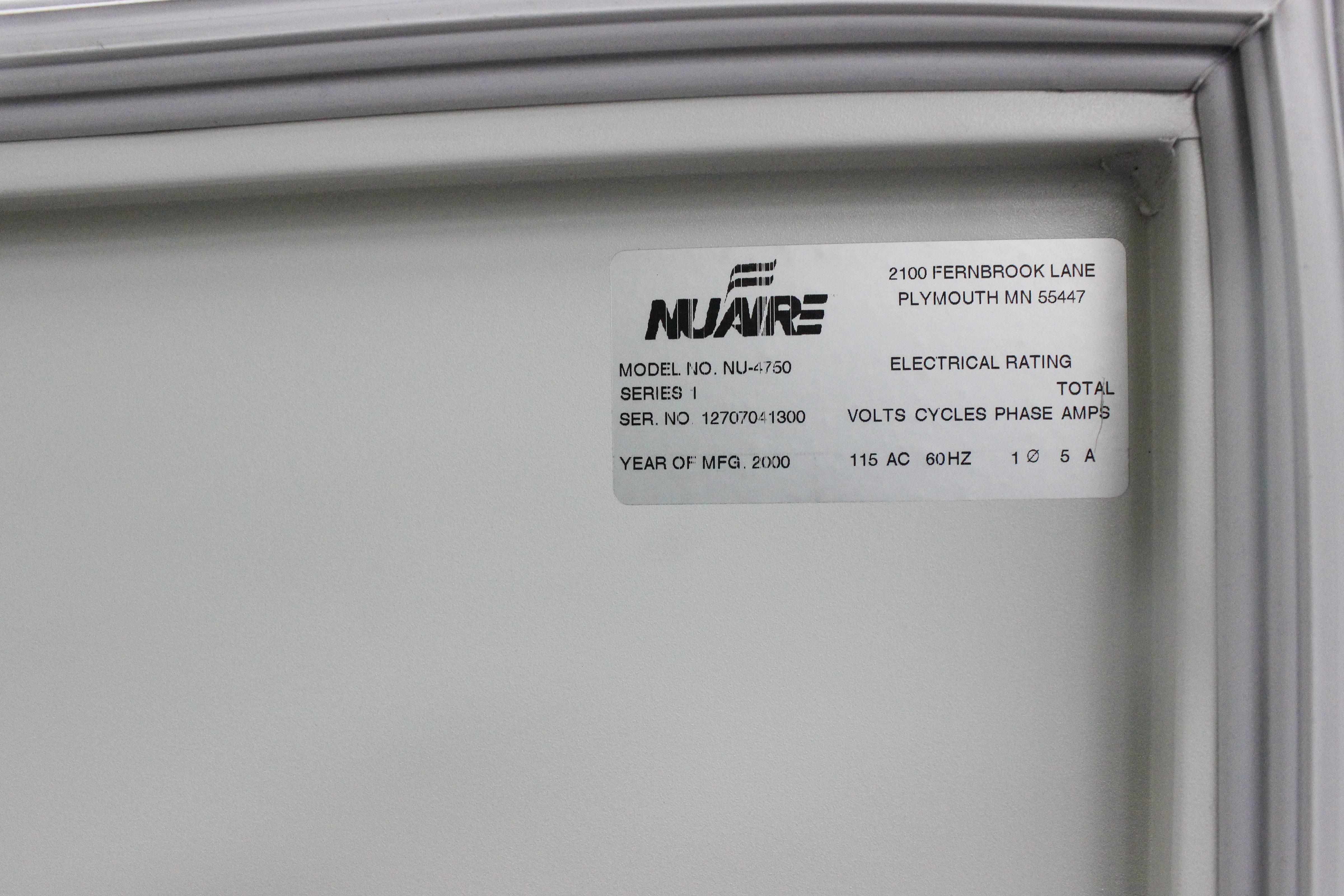 NuAire NU-4750 Dual Stack CO2 Incubator Water-Jacketed 20 Gal Capacity