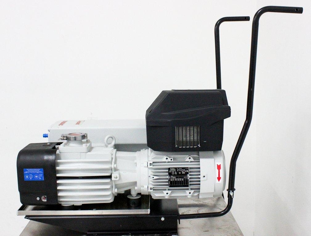 Leybold Sogevac SV 120 BIFC Vacuum Pump, Inert Gas, 147 m3/h Capacity