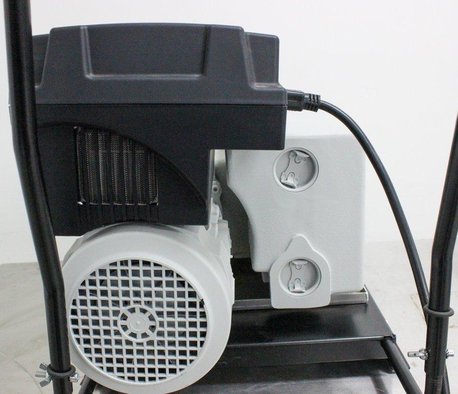 Leybold Sogevac SV 120 BIFC Vacuum Pump, Inert Gas, 147 m3/h Capacity