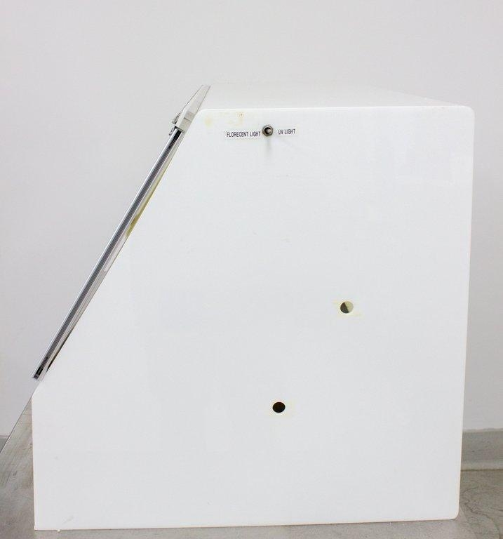 CBS H-048 Electrophoresis Tissue Culture Hood UV/Fluorescence Lamps 120V