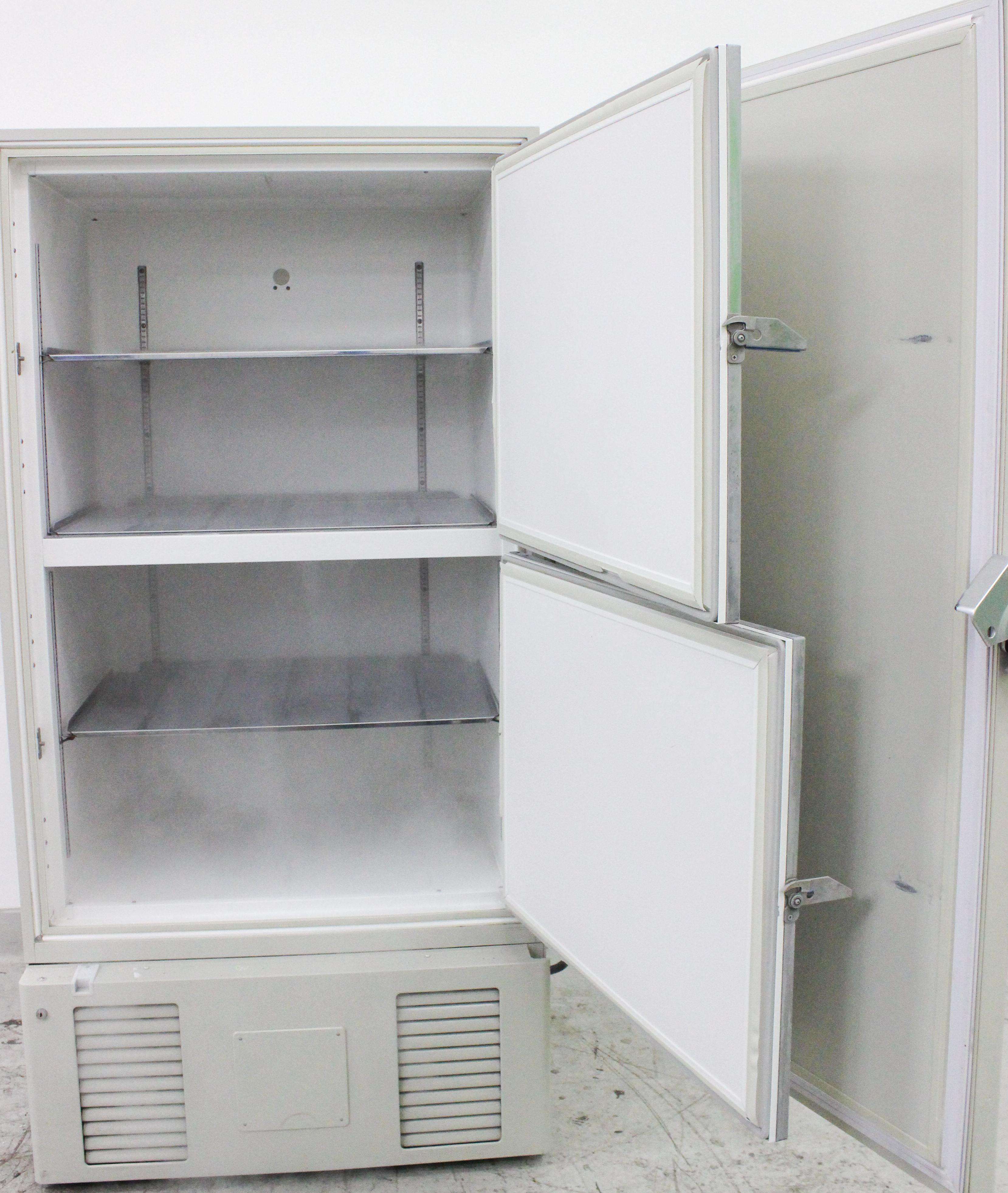 Panasonic MDF-U700VXC Ultra-Low Temperature Freezer -86C 25.7 cu.ft.