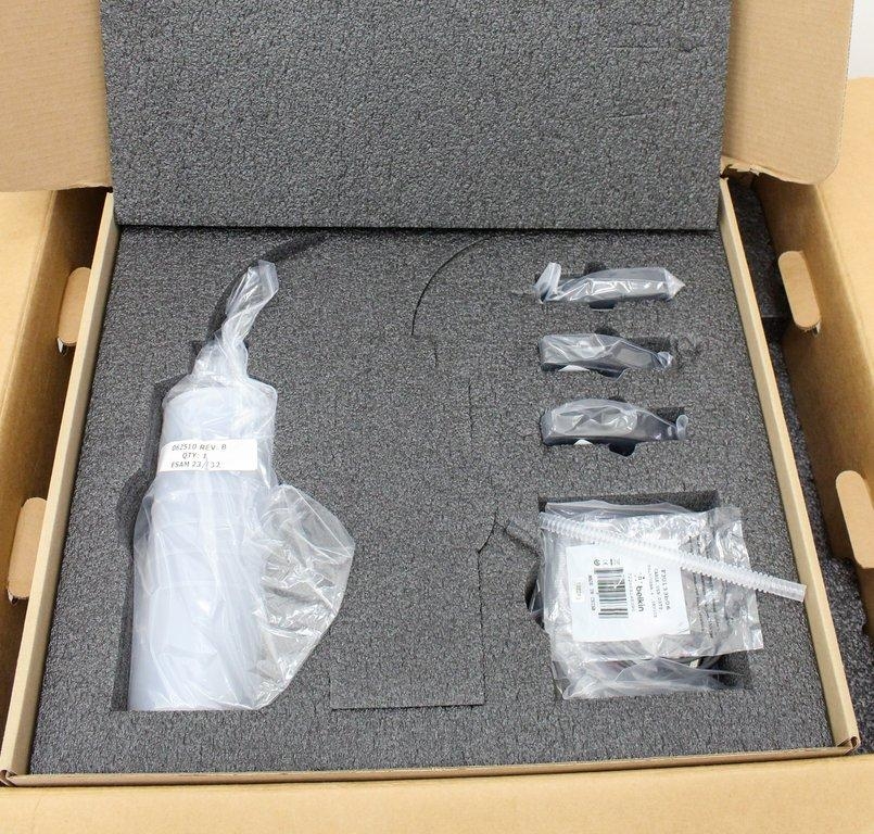 Thermo Scientific Dionex AS-AP Autosampler Model 074925, 100-240V, Fair Condition