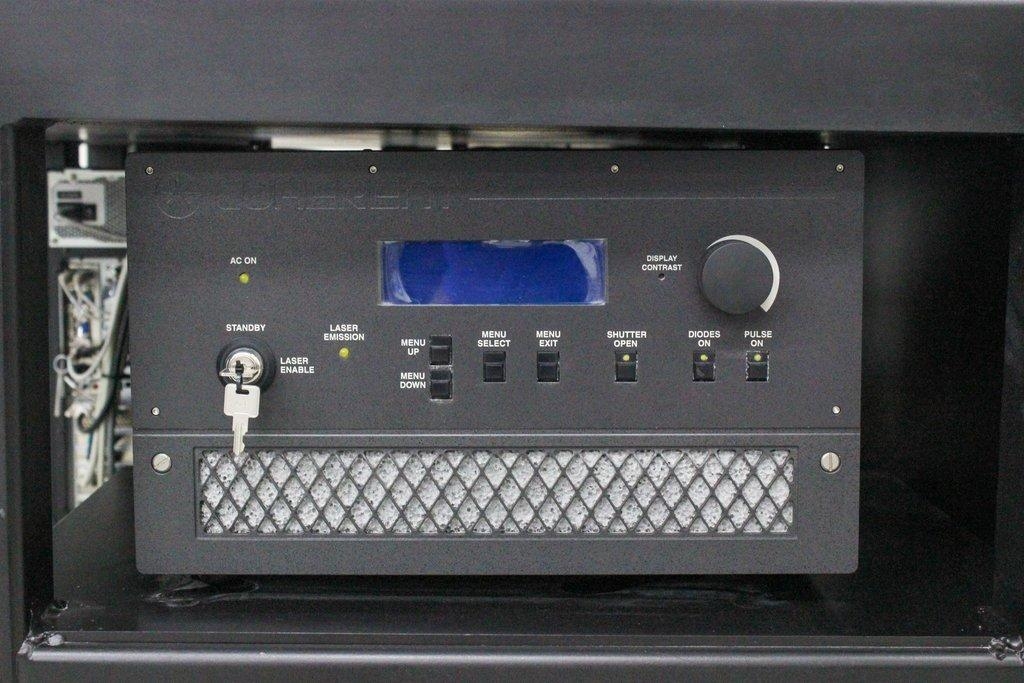 ILT Coherent Avia UV Ablation Workstation Laser Equipment Fair Cond