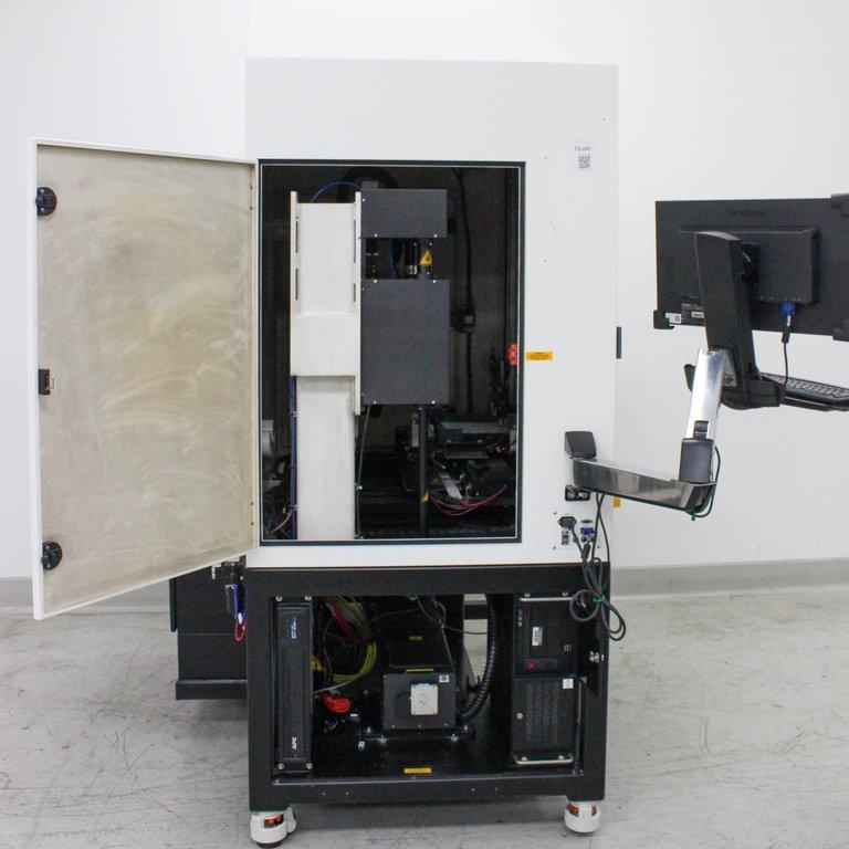 ILT Coherent Avia UV Ablation Workstation Laser Equipment Fair Cond
