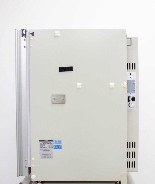 Sanyo MCO-19AIC UV CO2 Incubator Humidity Temperature Control 170L Volume