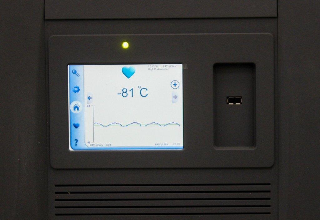 Thermo UXF50086D60 Ultra Low Freezer -86C Cold Storage