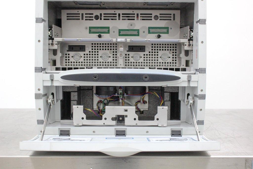 Thermo Scientific Dionex ICS-6000 DC-6 Detector/Chromatography Module